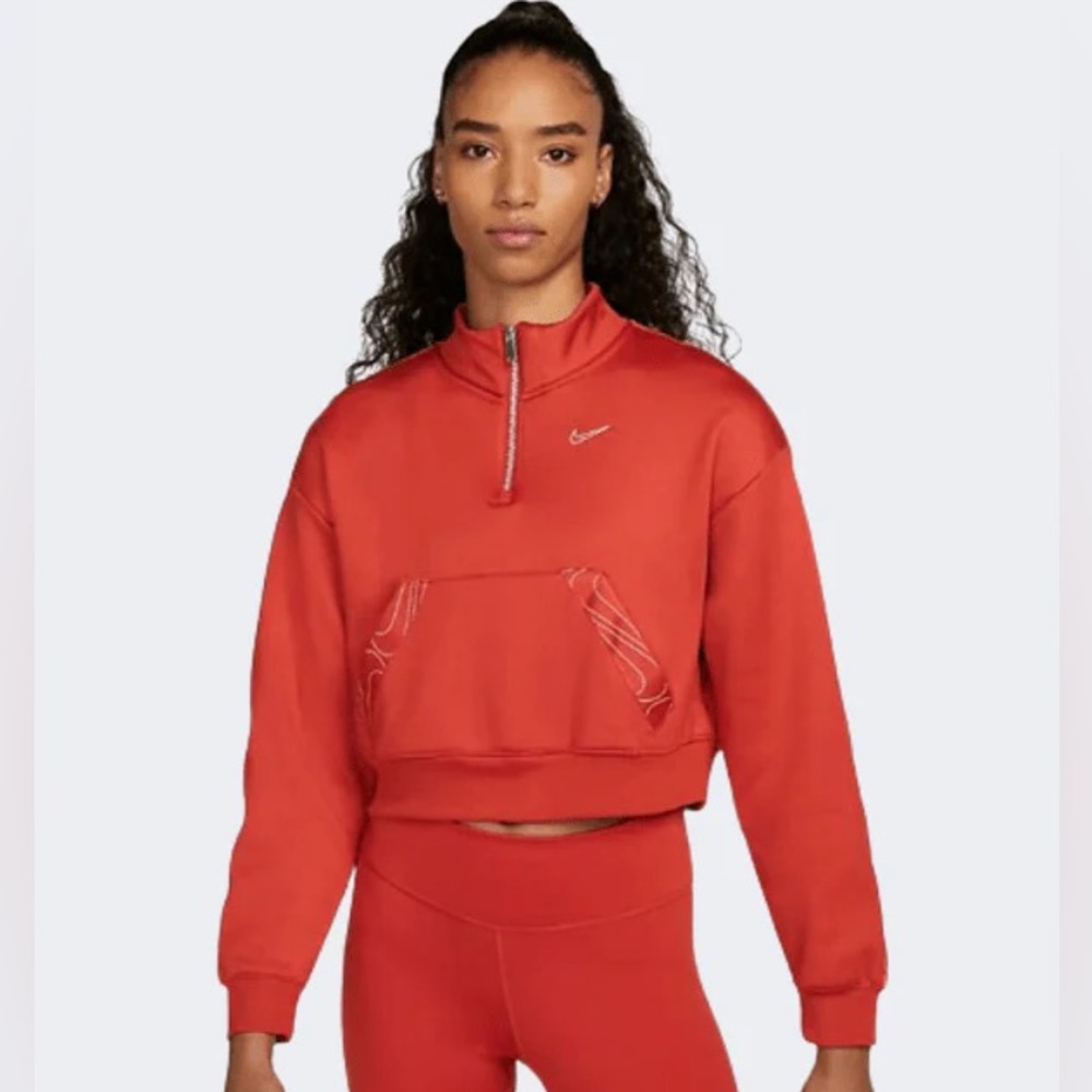 NWT Nike Therma Fit 1/2 Zip Women Training Hoodie size large (DQ5531-623)